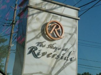 The Shops At Riverside Hackensack Crowne Plaza Englewood Nj Hotel